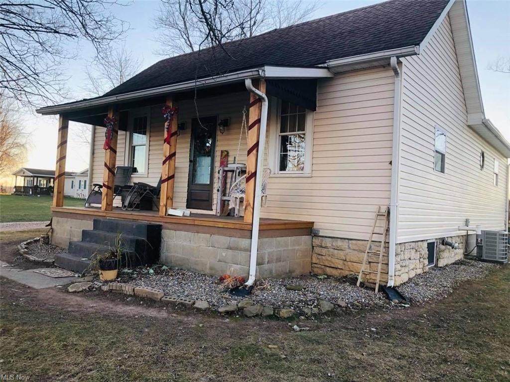 57575 Claysville Road - Photo 1
