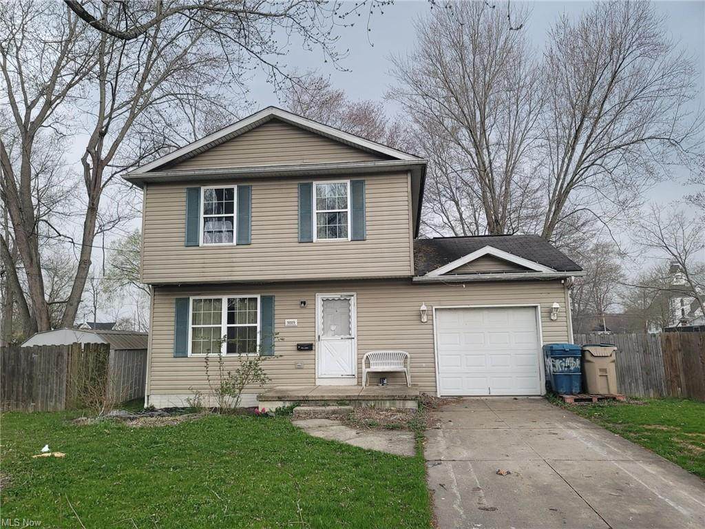 9009 Oak Court - Photo 1