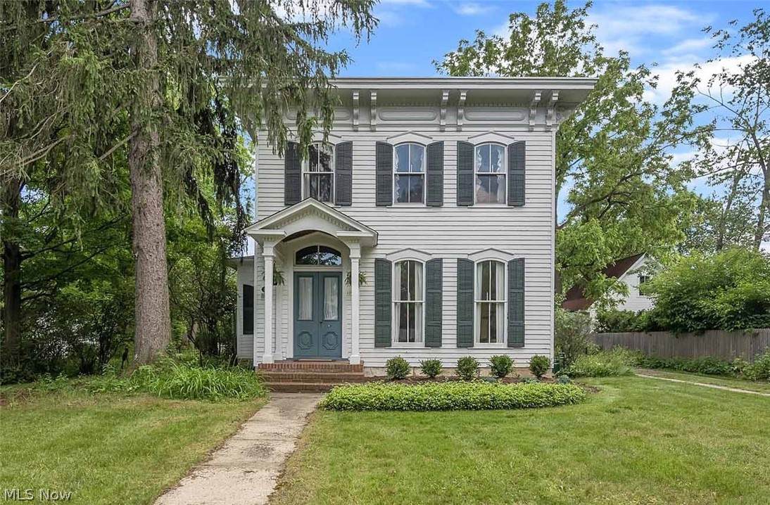 110 Streetsboro Street - Photo 1
