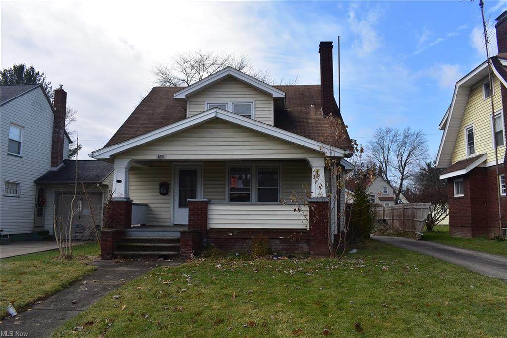 160 Willard Avenue - Photo 1