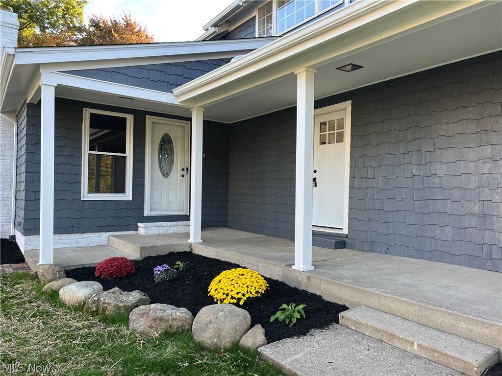 2739 Lincoln Way - Photo 1