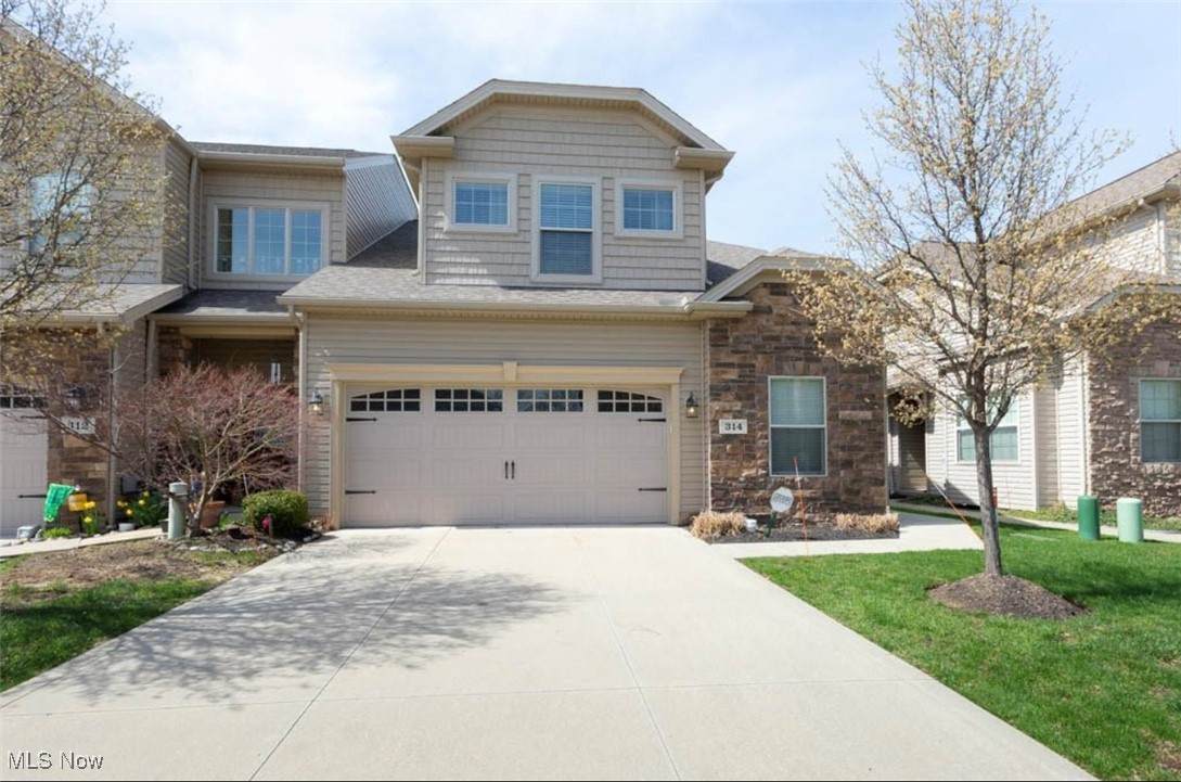 314 Lakewick Lane - Photo 1