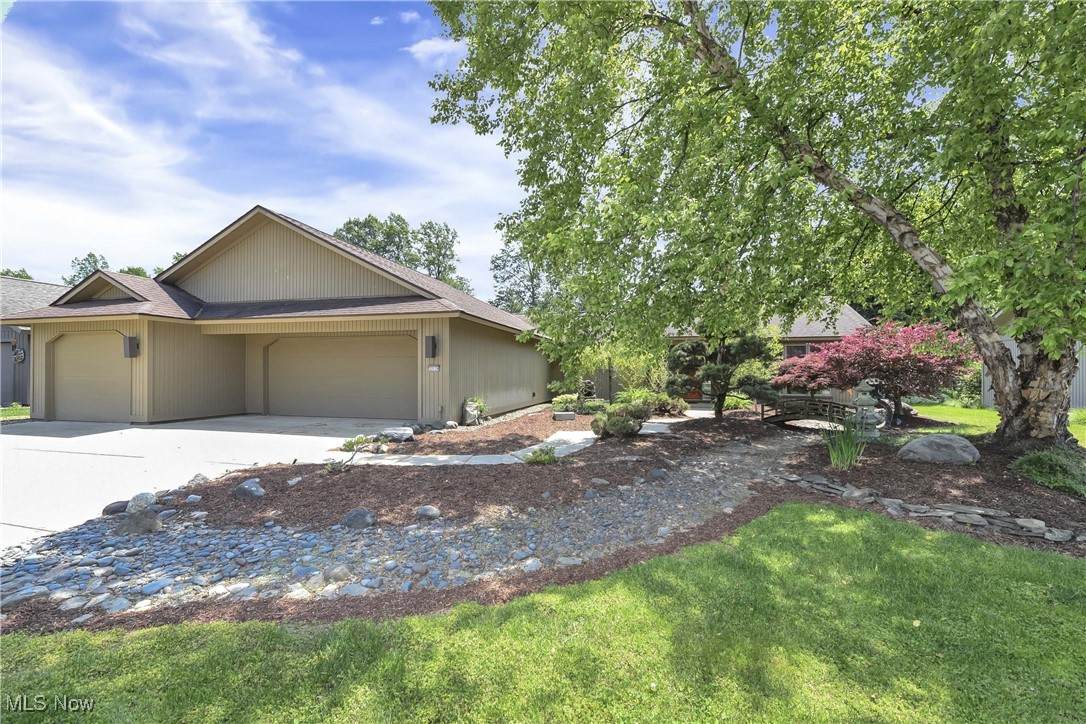 32539 Bridgestone Drive - Photo 1