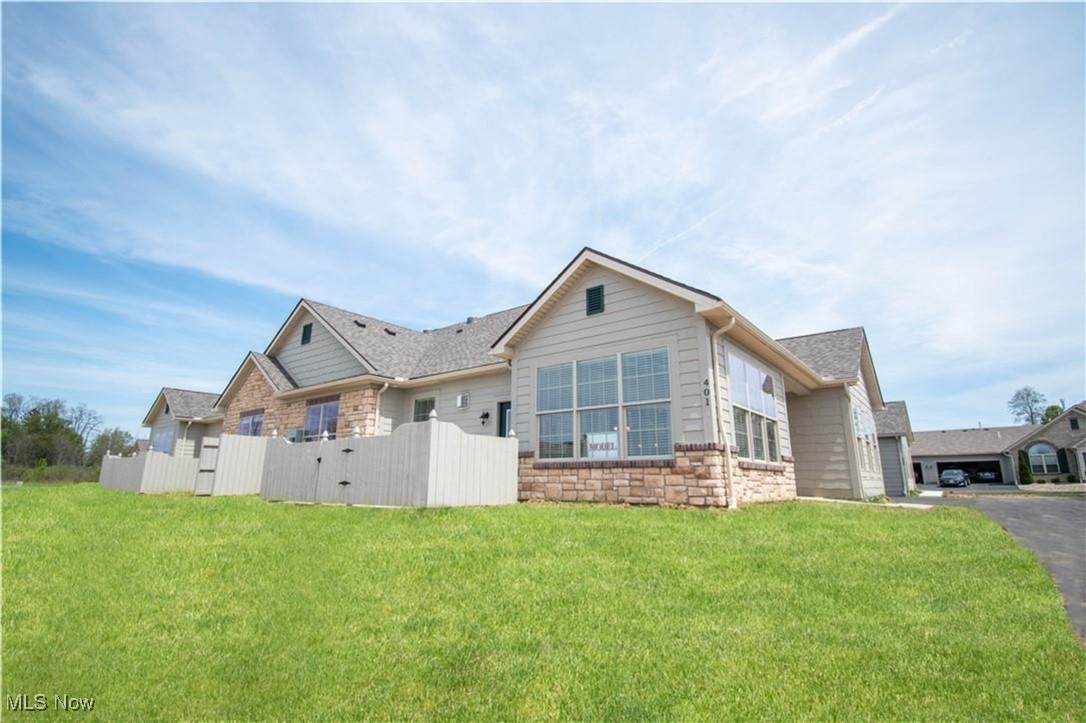 9264 Sharrott Road - Photo 1