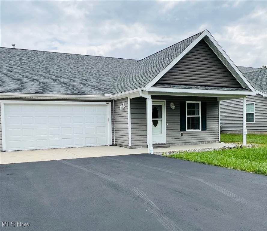 1840 Alexander Avenue - Photo 1