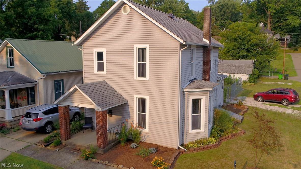 285 Crawford Street - Photo 1