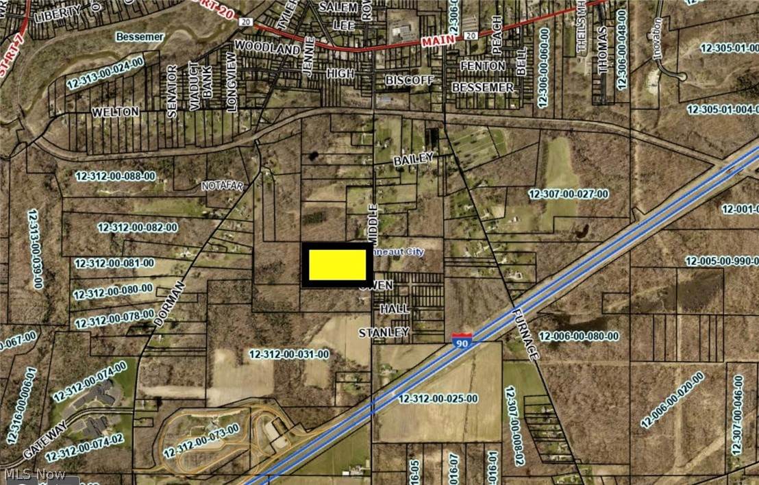 515 Middle Road - Photo 1