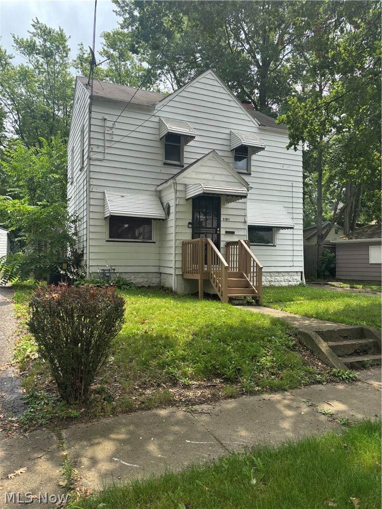 1101 Dietz Avenue - Photo 1