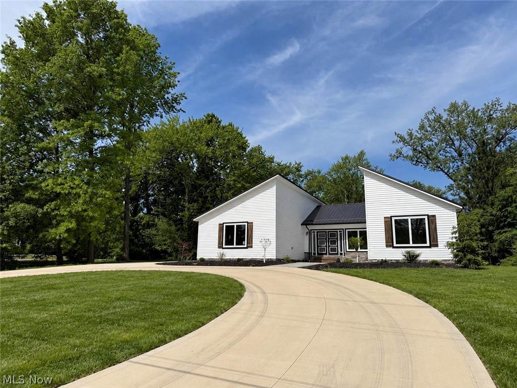 3940 Ellendale Road - Photo 1