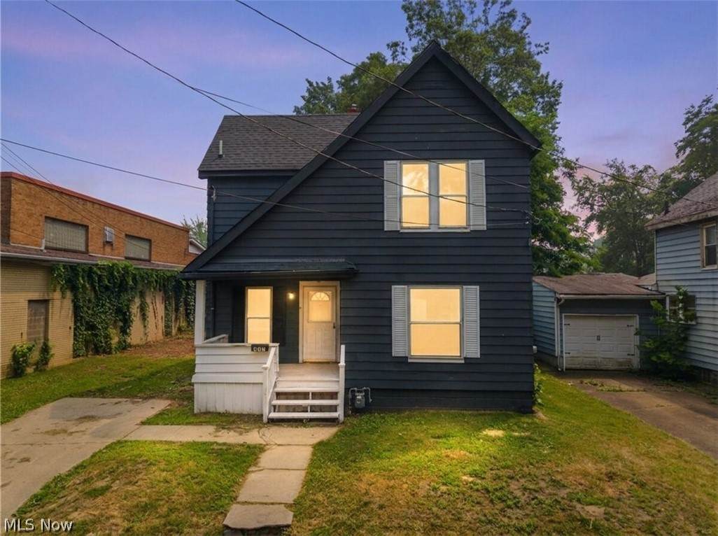 497 Madison Street - Photo 1