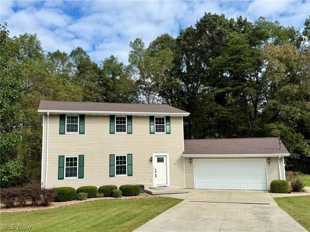 114 Shady Lane - Photo 1