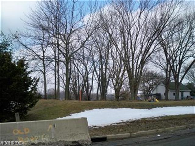 Allen Ave - Photo 1