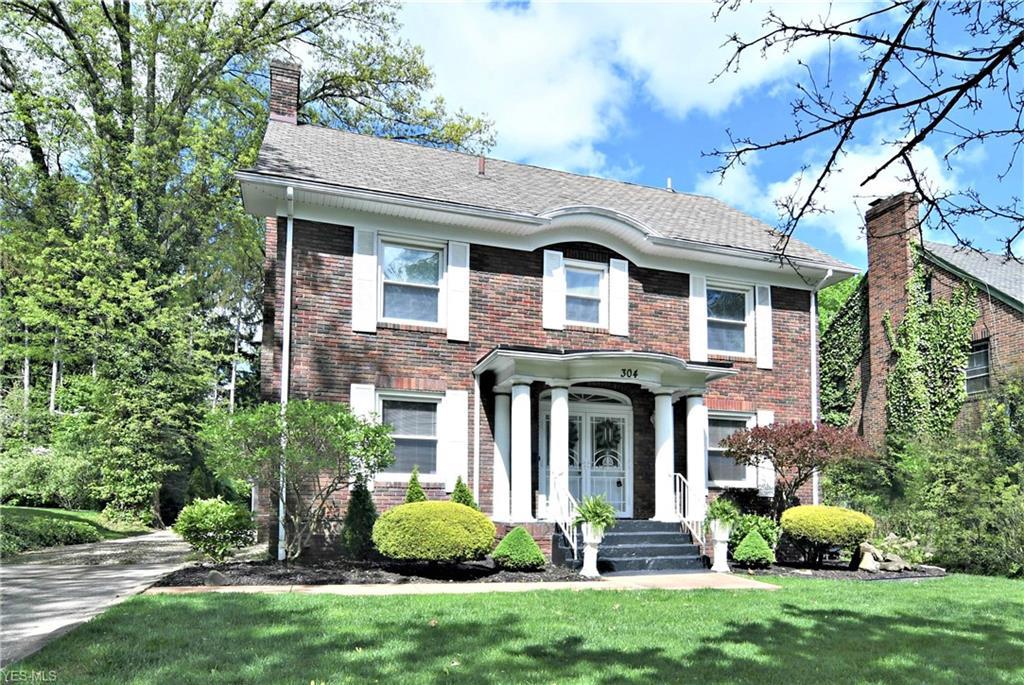 304 Storer Avenue - Photo 1