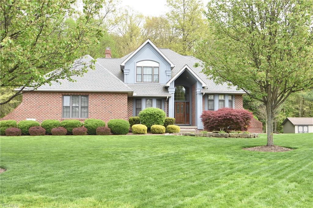 8019 Hunters Cove - Photo 1