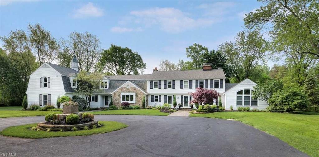 35000 Shaker Boulevard - Photo 1