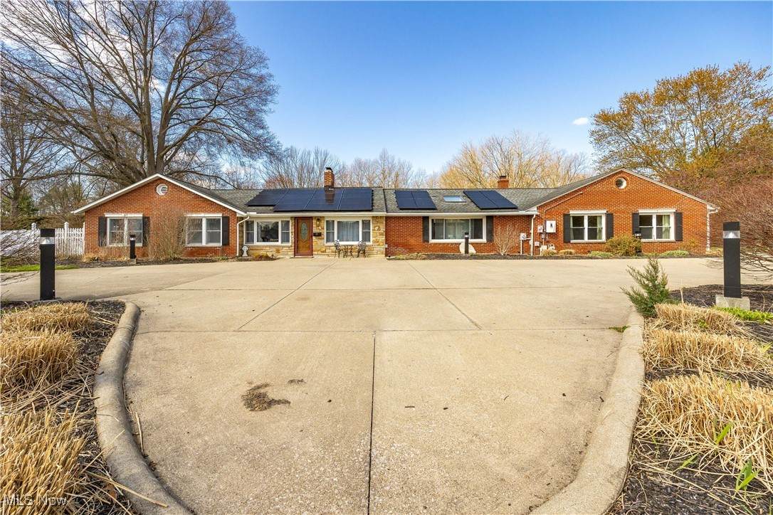 38220 Royalton Road - Photo 1