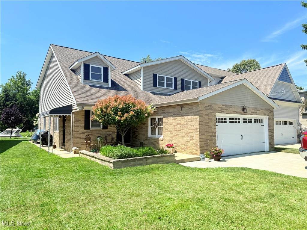 35682 Island Drive - Photo 1