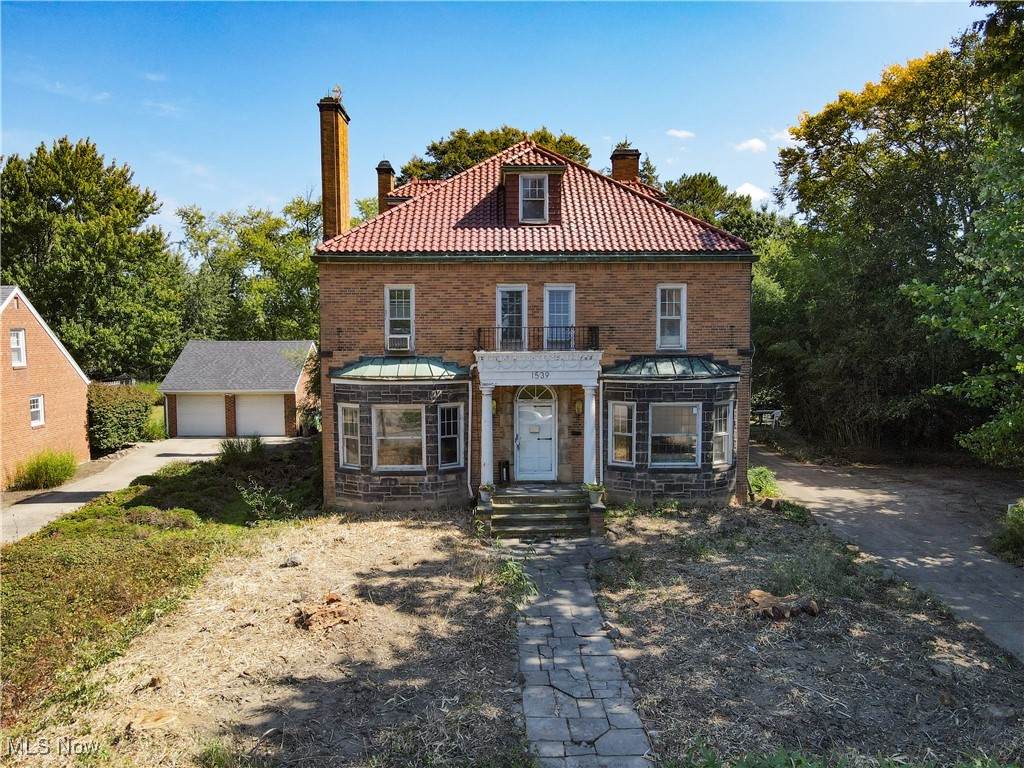 1539 Sheffield Road - Photo 1