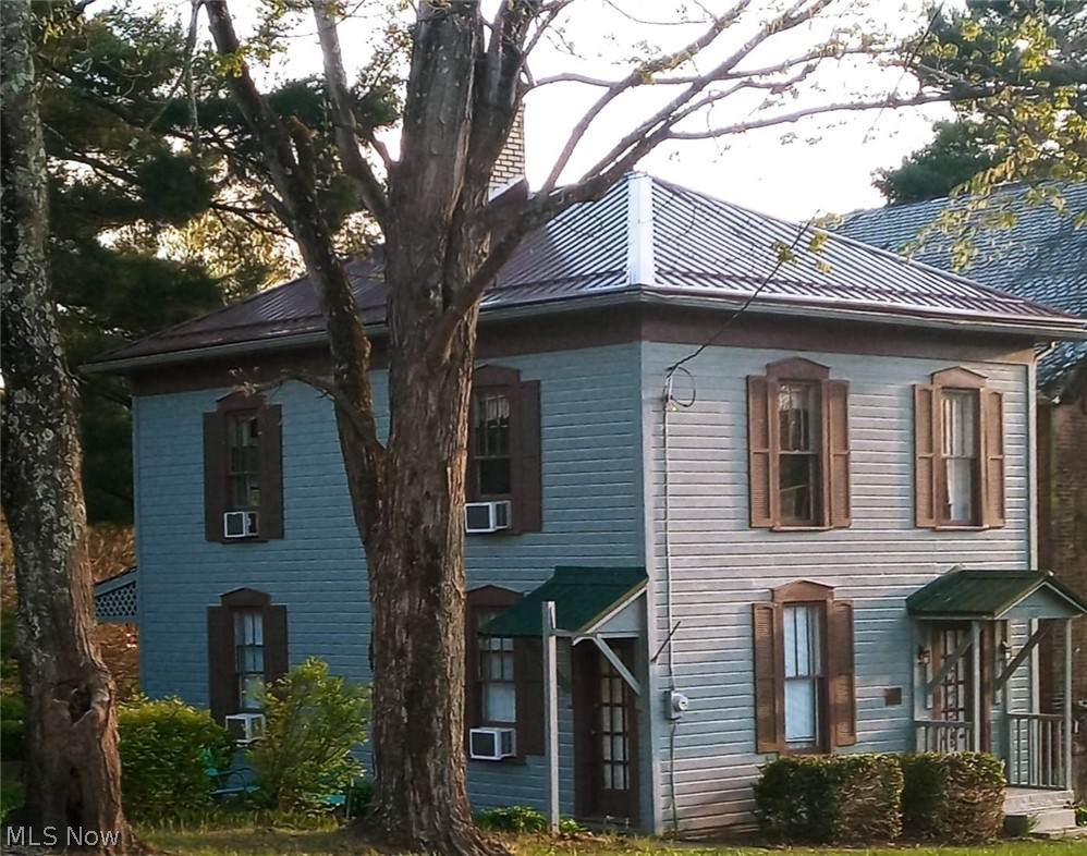 108 Main Street - Photo 1