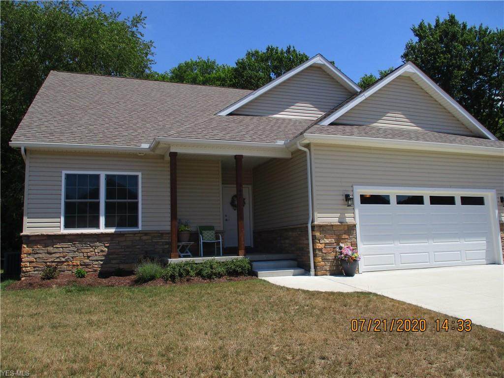 347 Alissa Lane - Photo 1
