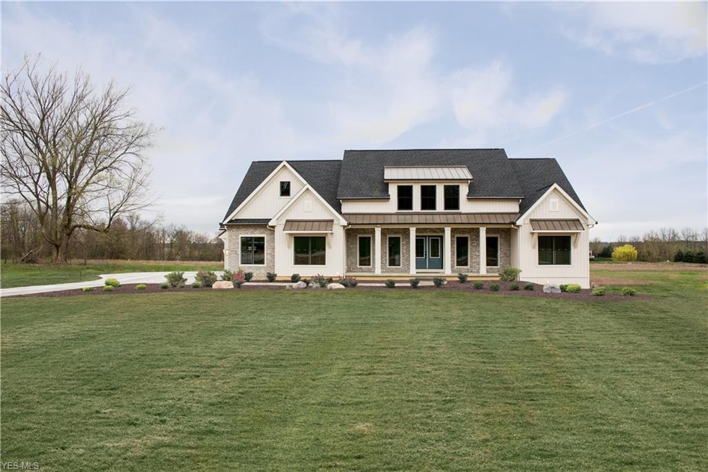 1597 Beacon Hill Dr - Photo 1