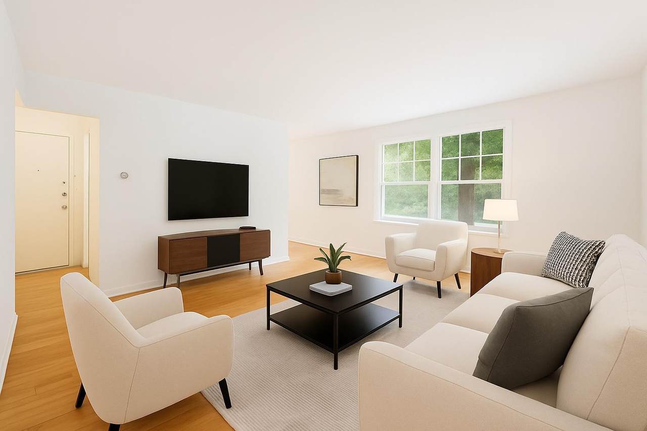 2706 Humboldt Avenue - Photo 1