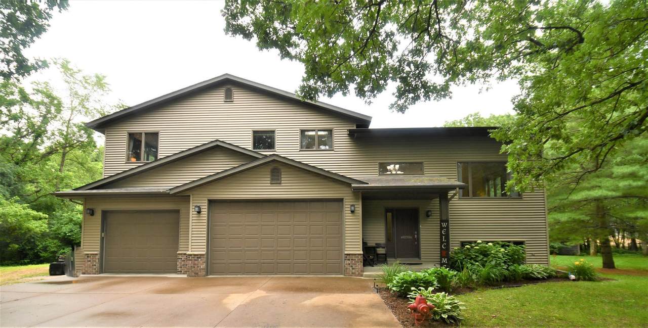 19450 Oxley Avenue - Photo 1