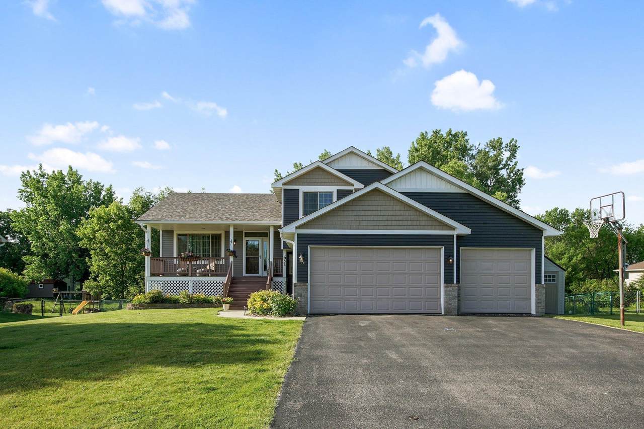 1932 Eagle Trail - Photo 1