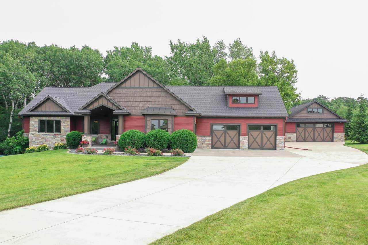 3054 Custer Lane - Photo 1