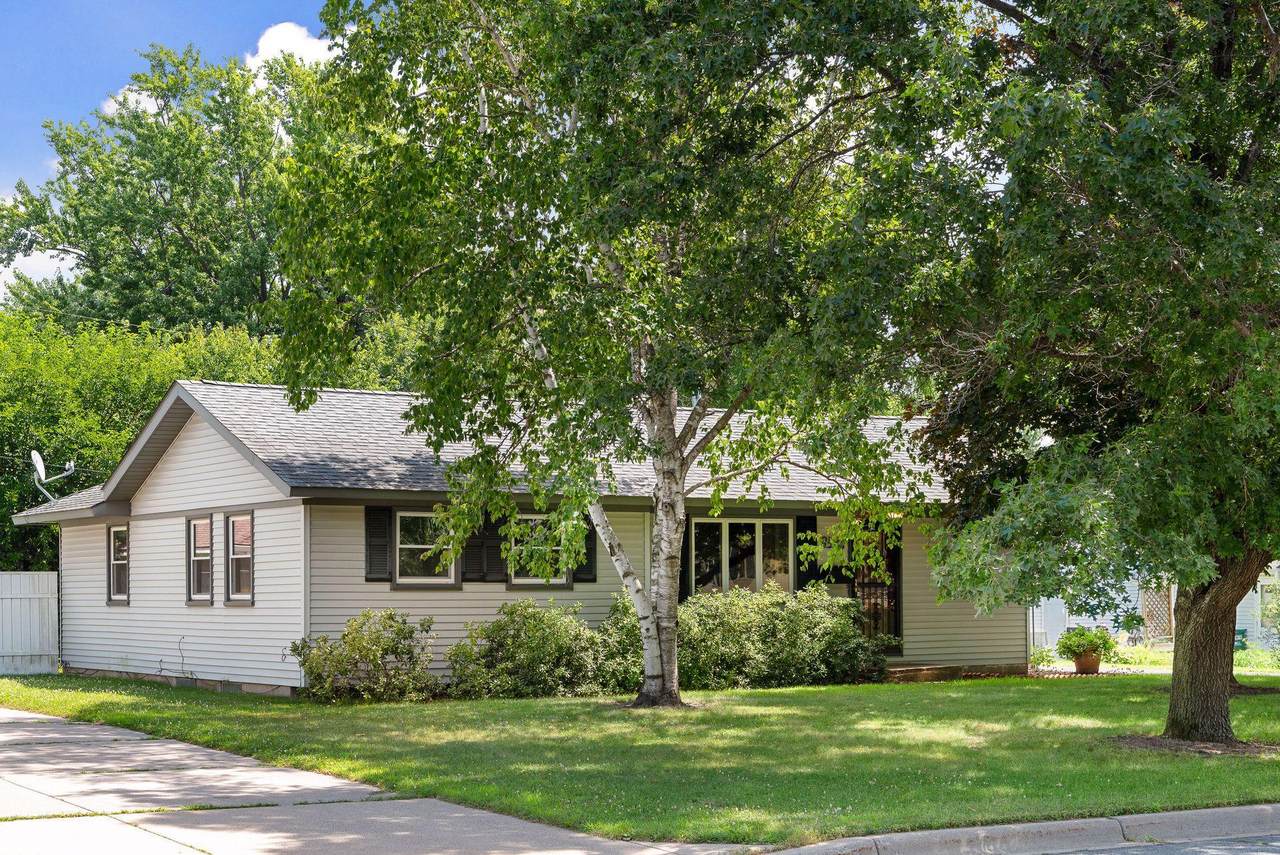 8539 10th Avenue - Photo 1