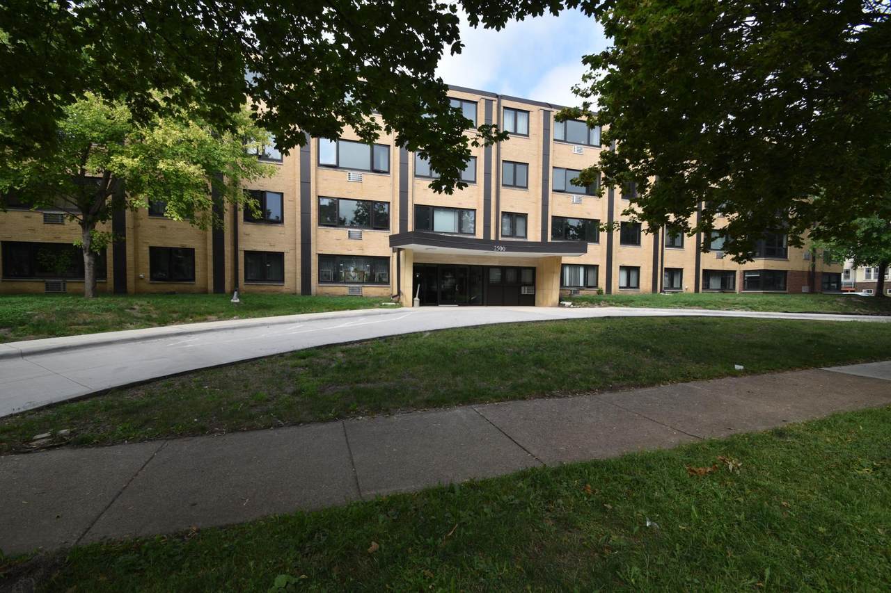 2500 Blaisdell Avenue - Photo 1