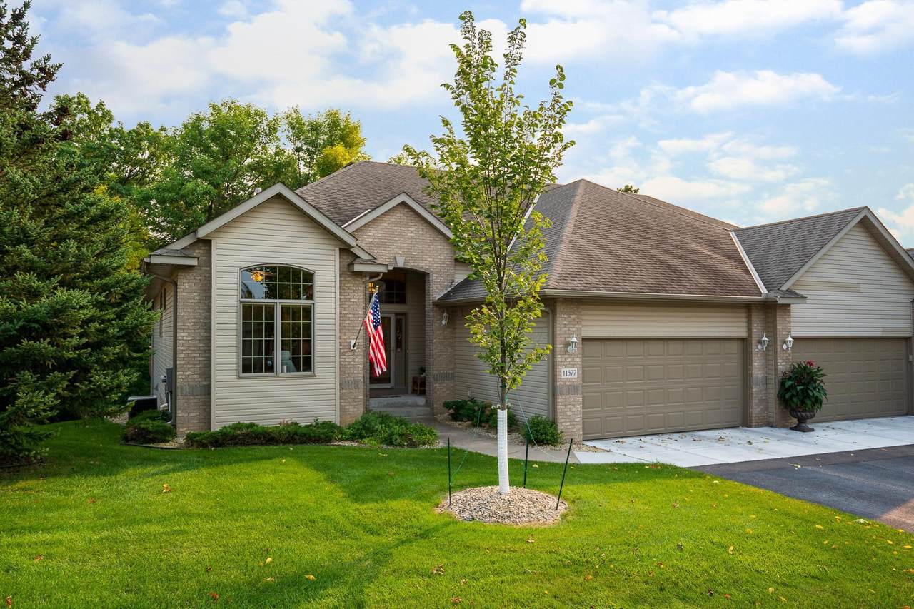 11377 Preserve Lane - Photo 1