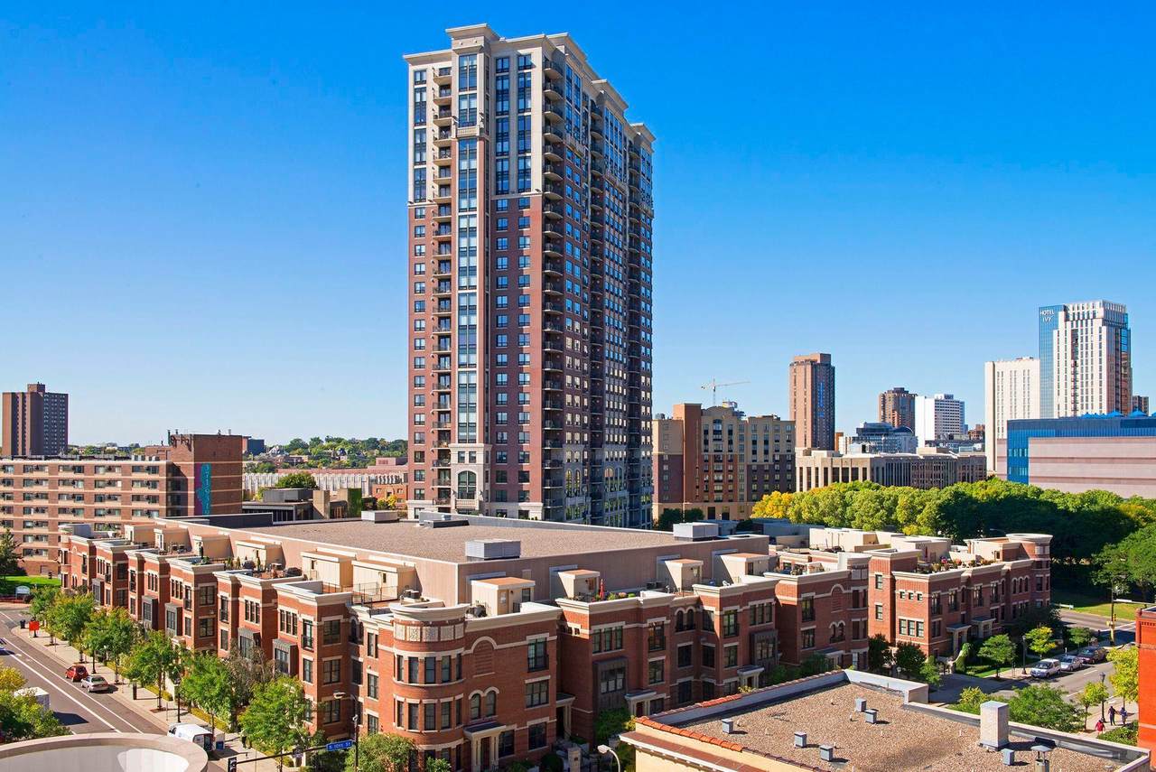 500 Grant Street - Photo 1