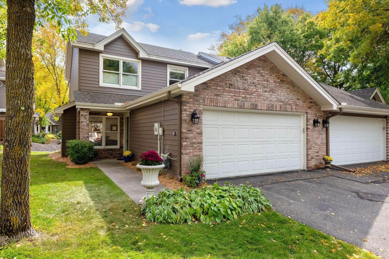 18511 Cherry Tree Court - Photo 1