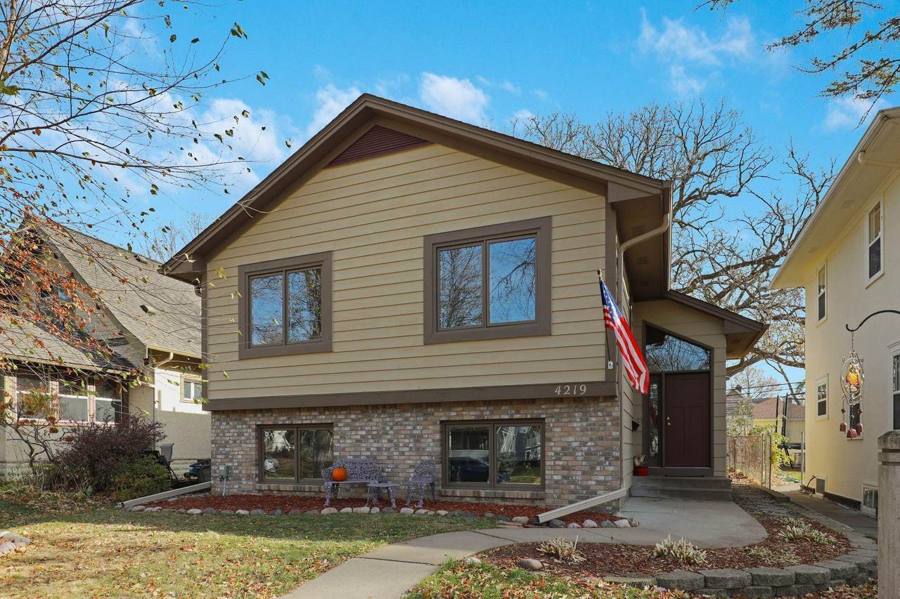 4219 Wentworth Avenue - Photo 1