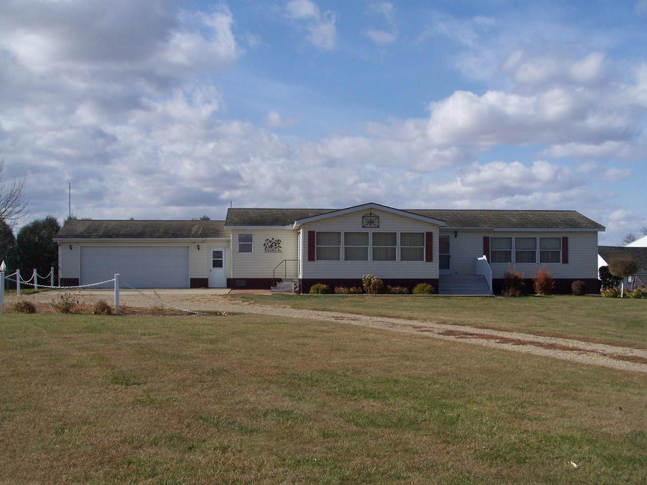 20654 County Highway 10 - Photo 1