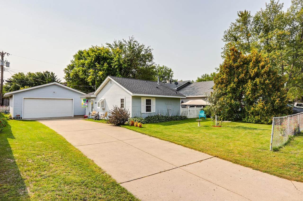 500 Glencoe Street - Photo 1