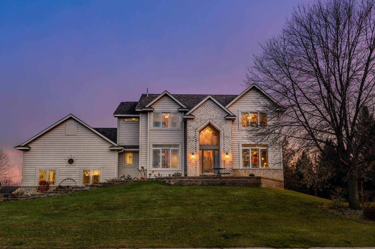 16164 Harvard Lane - Photo 1