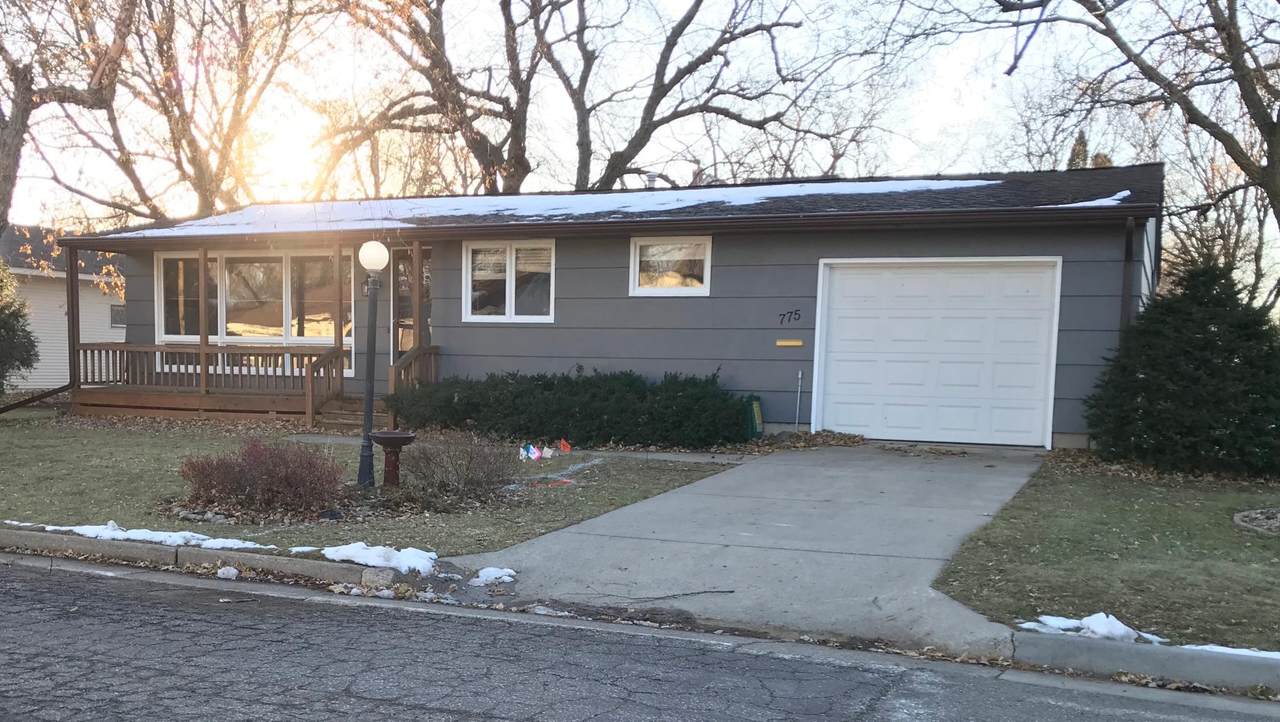 775 Otis Court - Photo 1