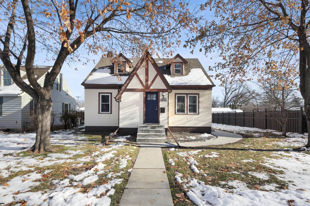 1120 8th Avenue - Photo 1