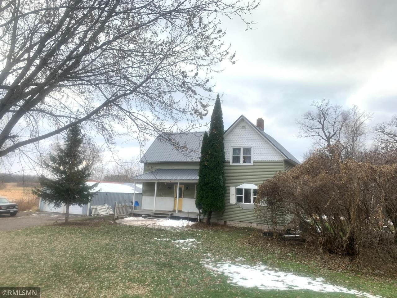 2464 421st Avenue - Photo 1