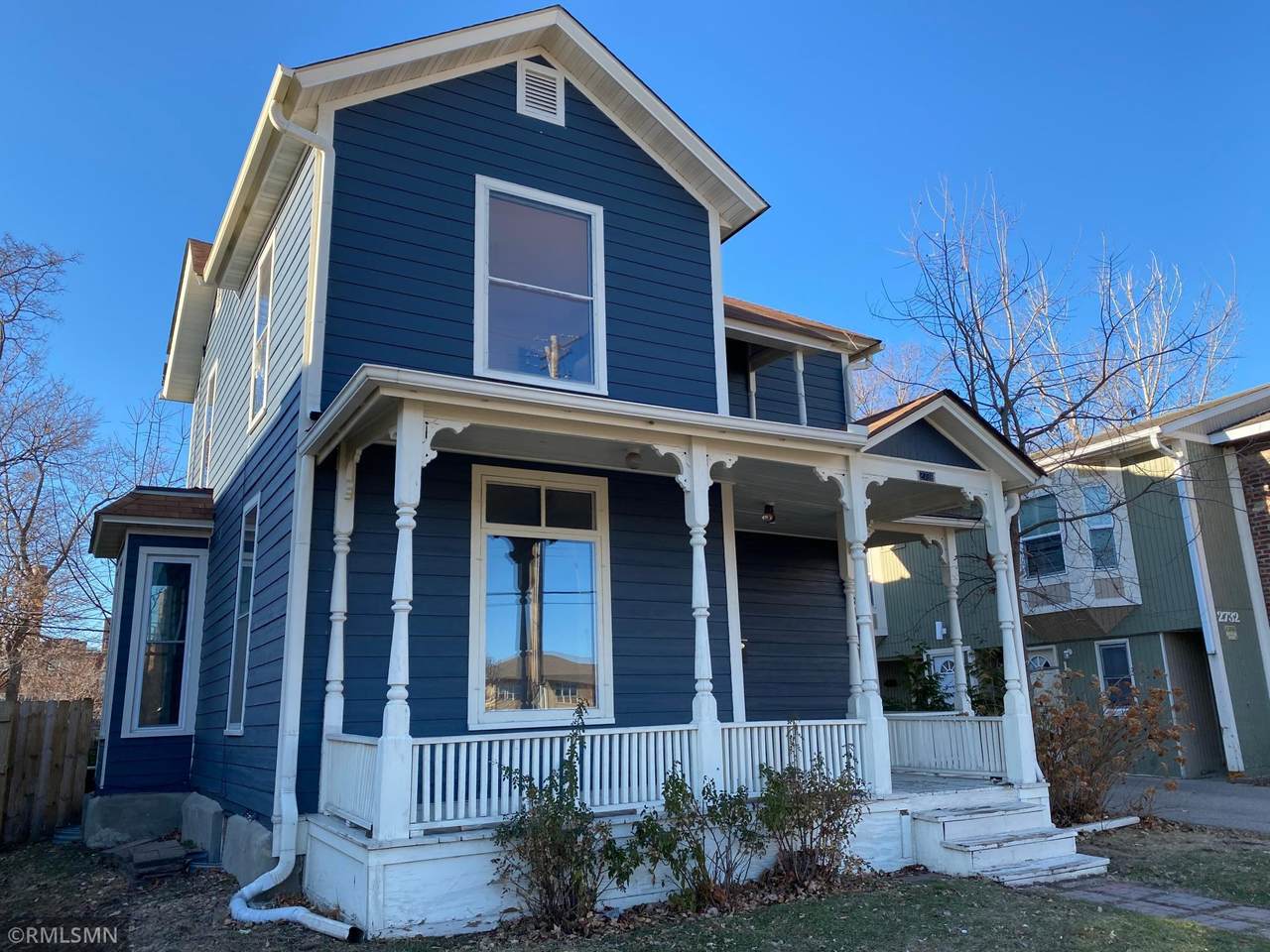 2738 Oakland Avenue - Photo 1