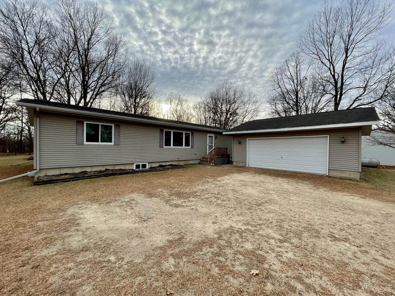 15365 669th Street - Photo 1