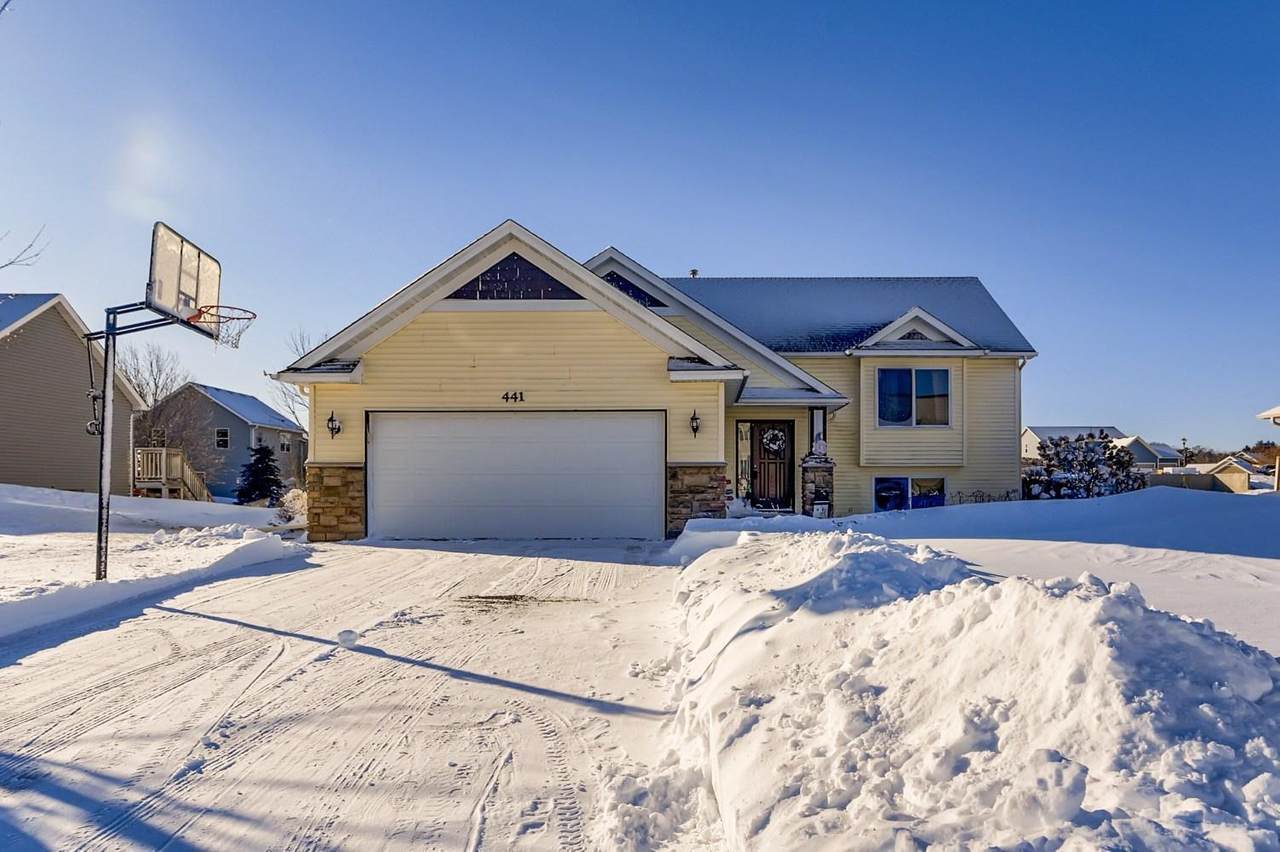 441 Fox Way - Photo 1