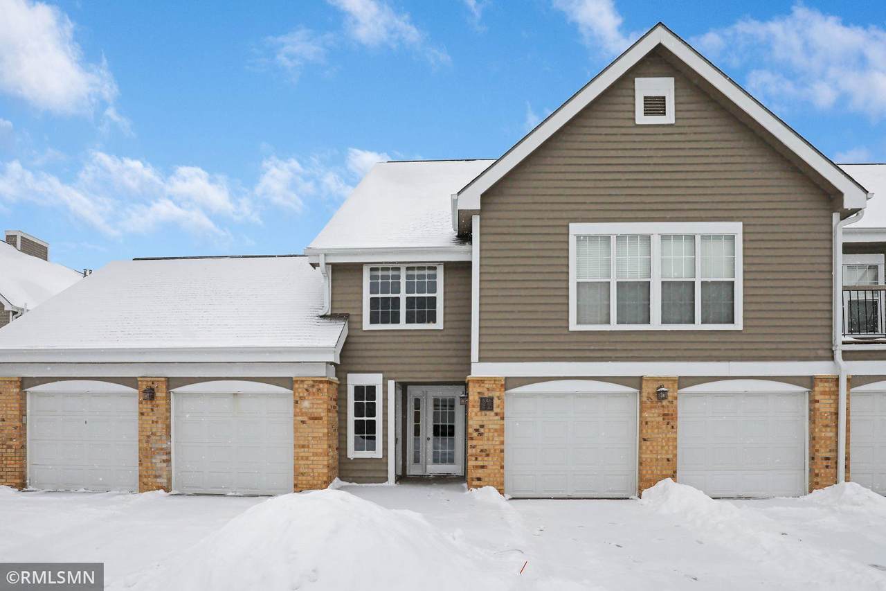 6048 Chasewood Parkway - Photo 1