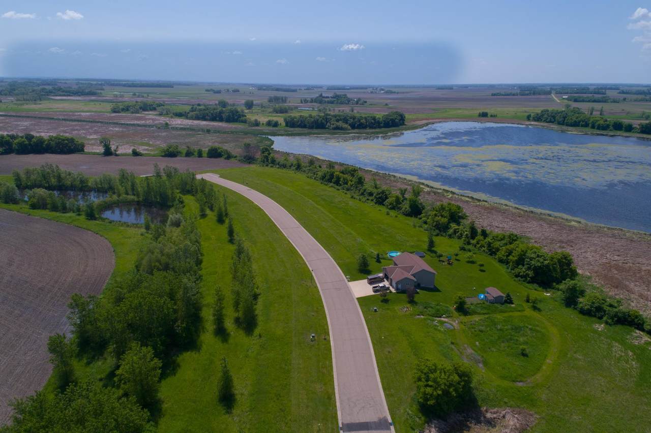 315 Lake Erin Drive - Photo 1