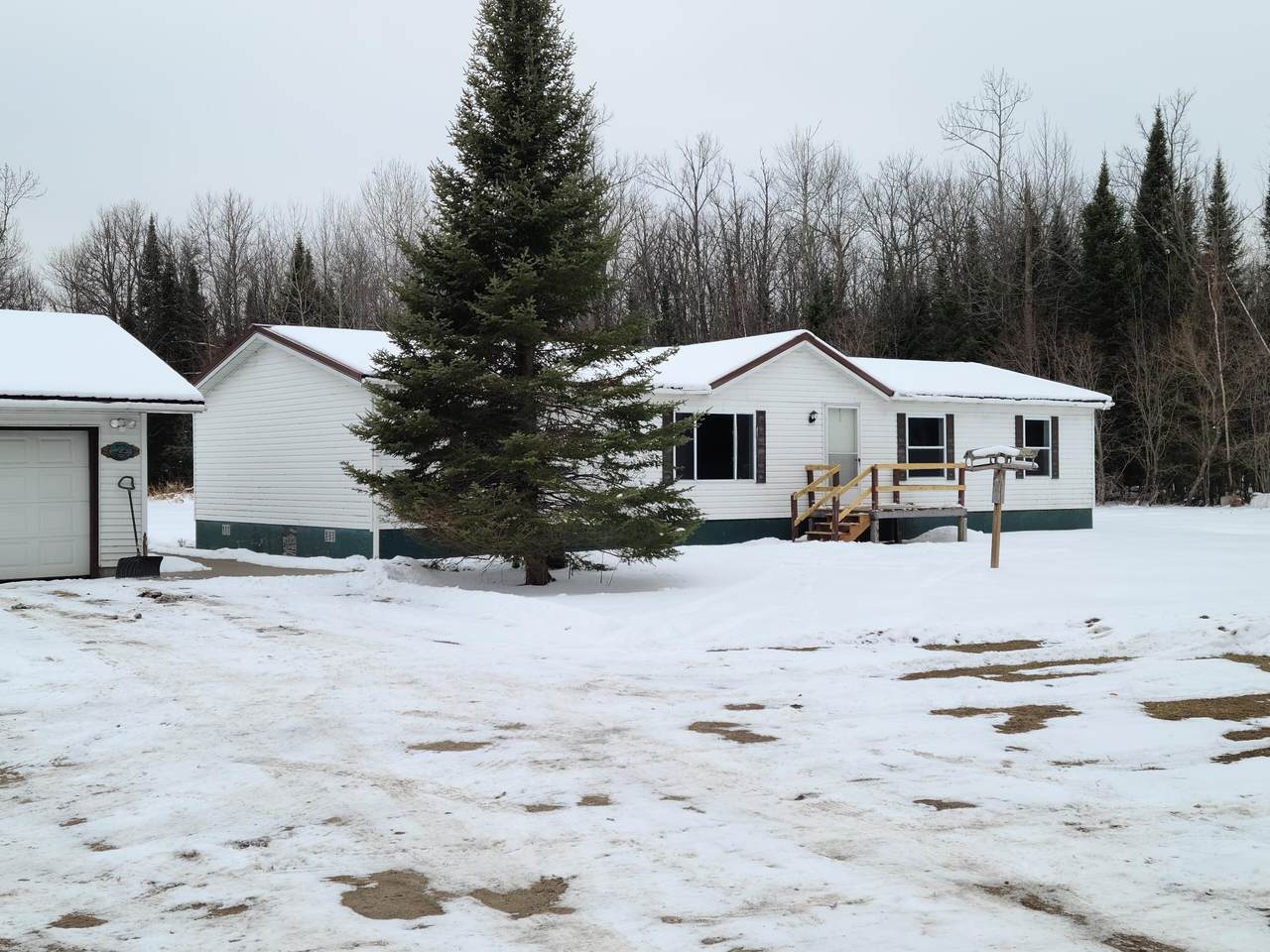 9562 County Road 65 - Photo 1