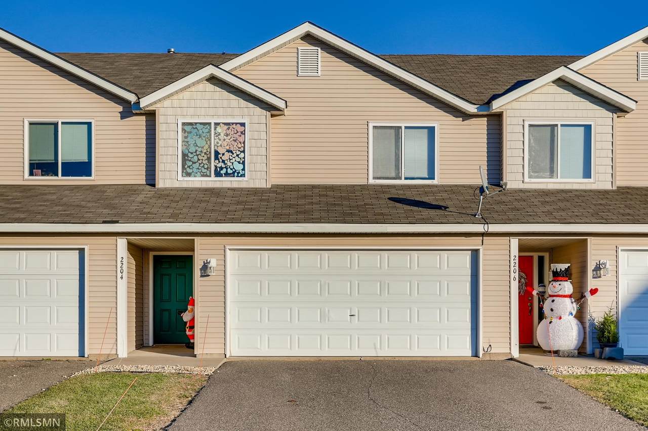 2204 Liberty Glen Loop - Photo 1