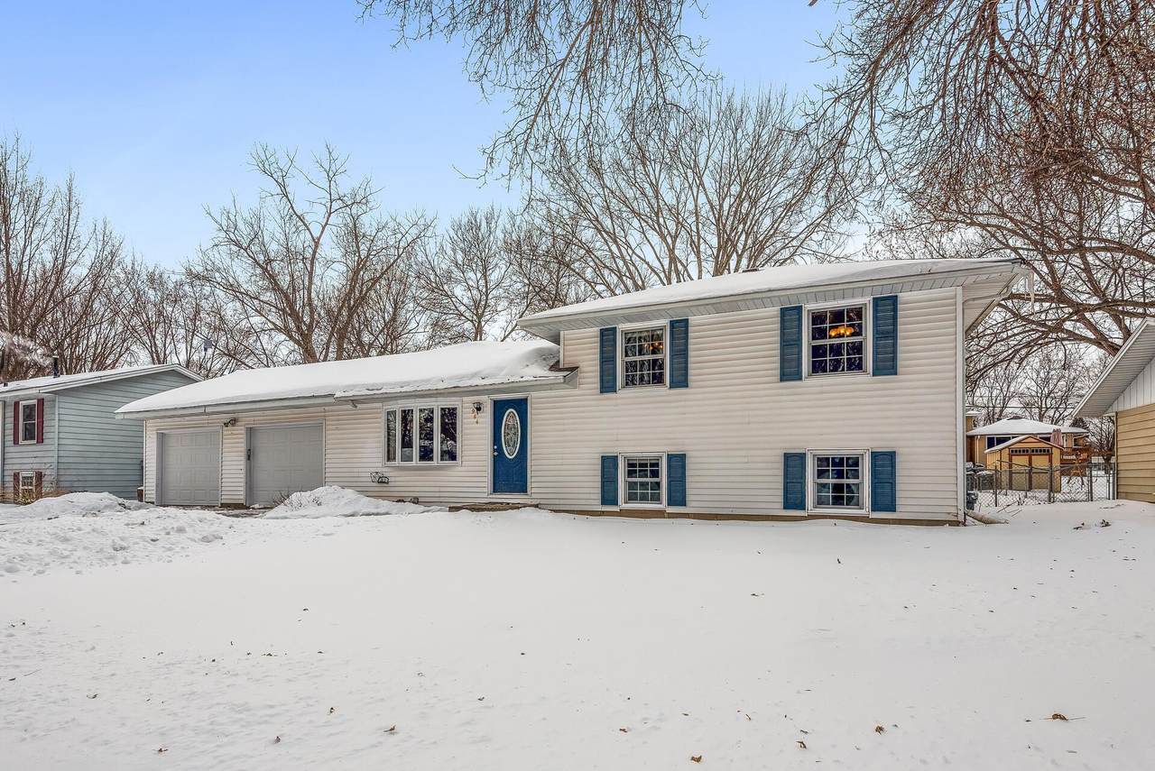 964 Redwell Lane - Photo 1