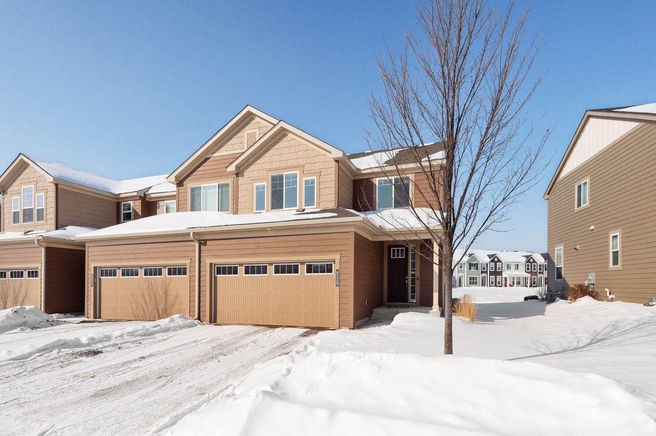 8329 Goldenrod Lane - Photo 1